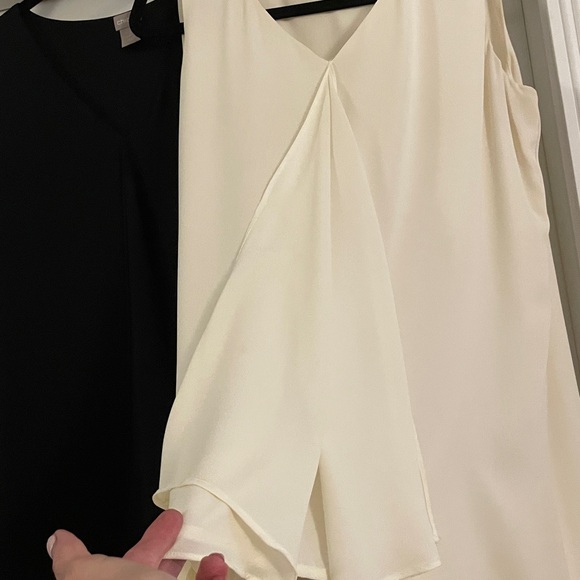 2 Chico’s Vneck sz=8-10 lightweight, washable, silky, sleeveless dress tanks.EUC - Picture 6 of 10